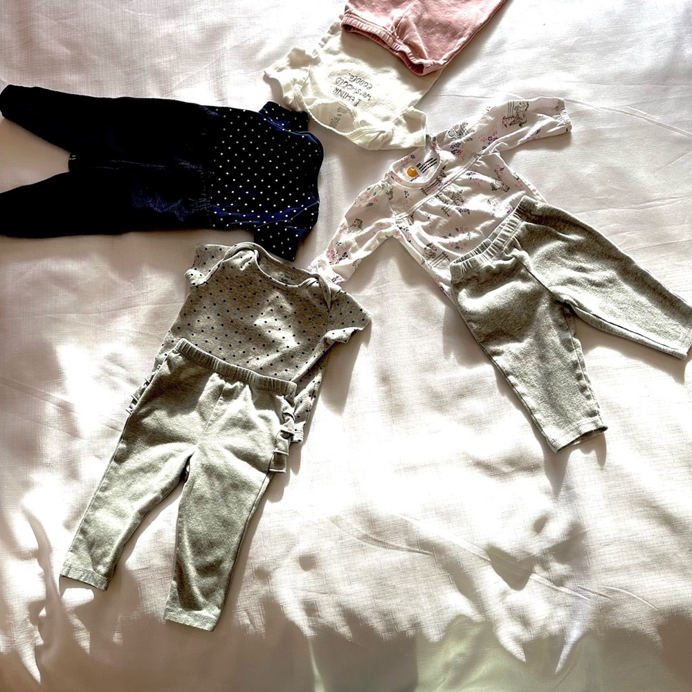 💕🥰💕 BUNDLE CARTERS CAT & JACK & CARHARTT BABY GIRL SETS 6 MONTH - Picture 5 of 8